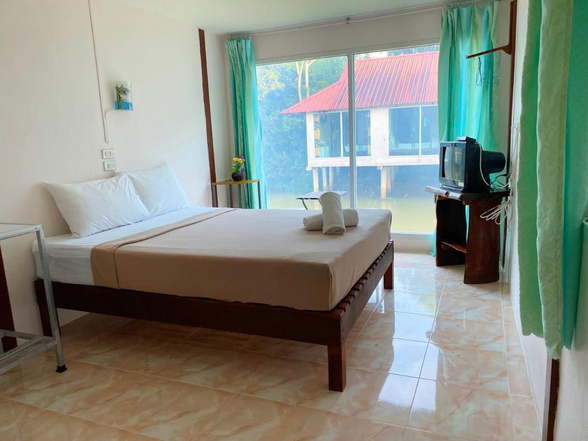 Banpak Suankaew Talaynoi Hotel Phatthalung Exterior foto