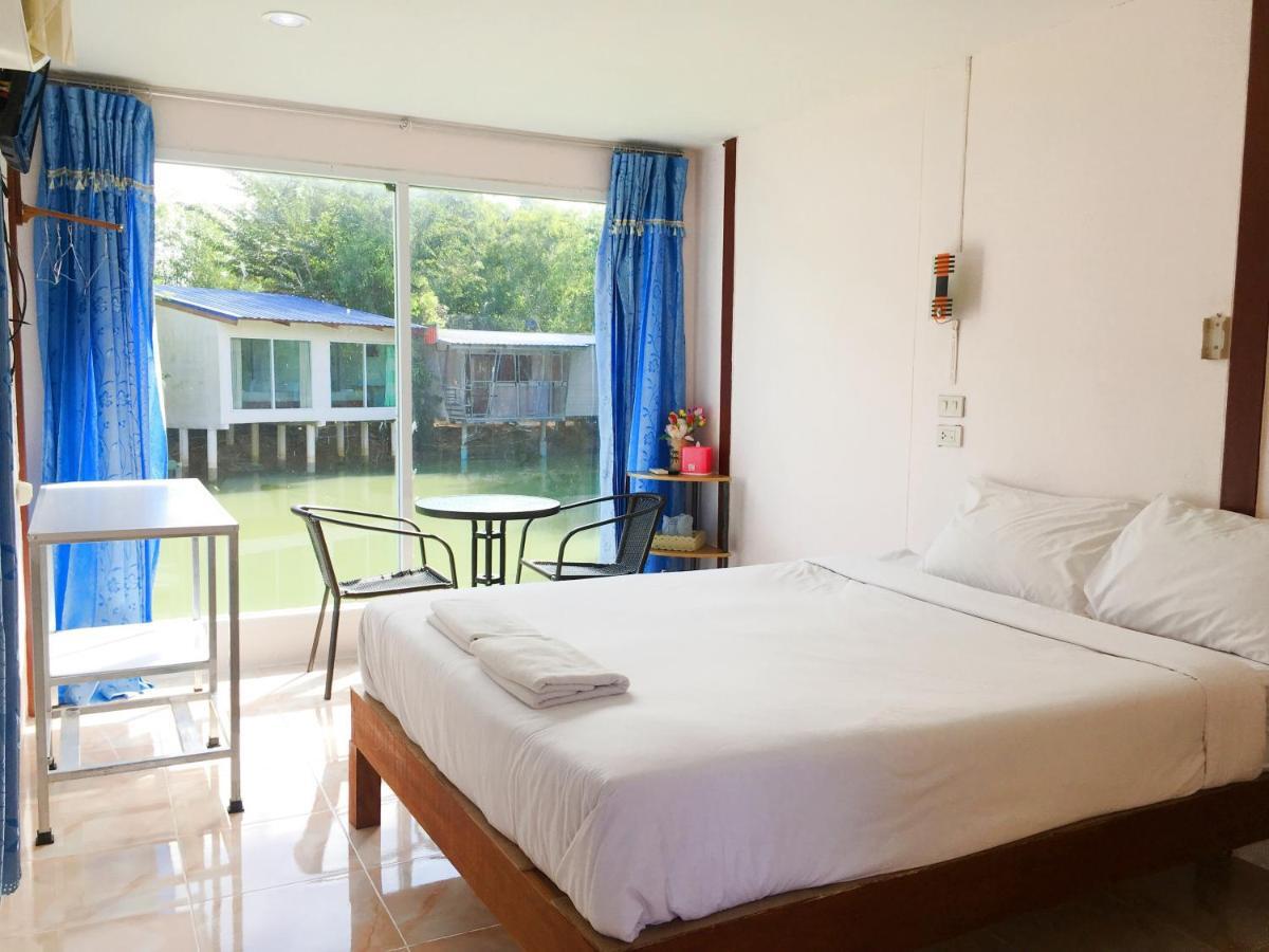 Banpak Suankaew Talaynoi Hotel Phatthalung Exterior foto